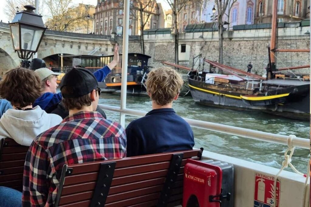 What Travelers Say about the seine river cruise